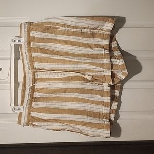 Old Navy linen shorts